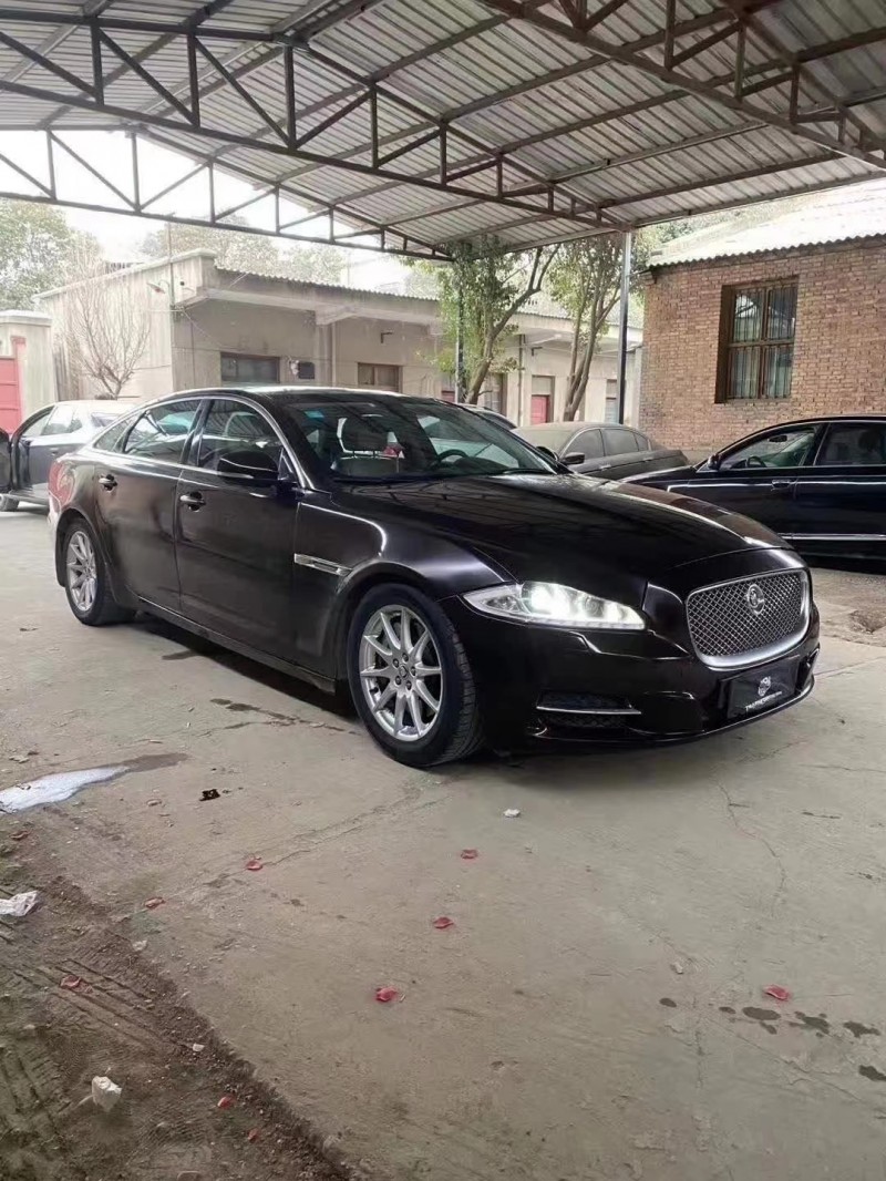 西安14年捷豹XJ3