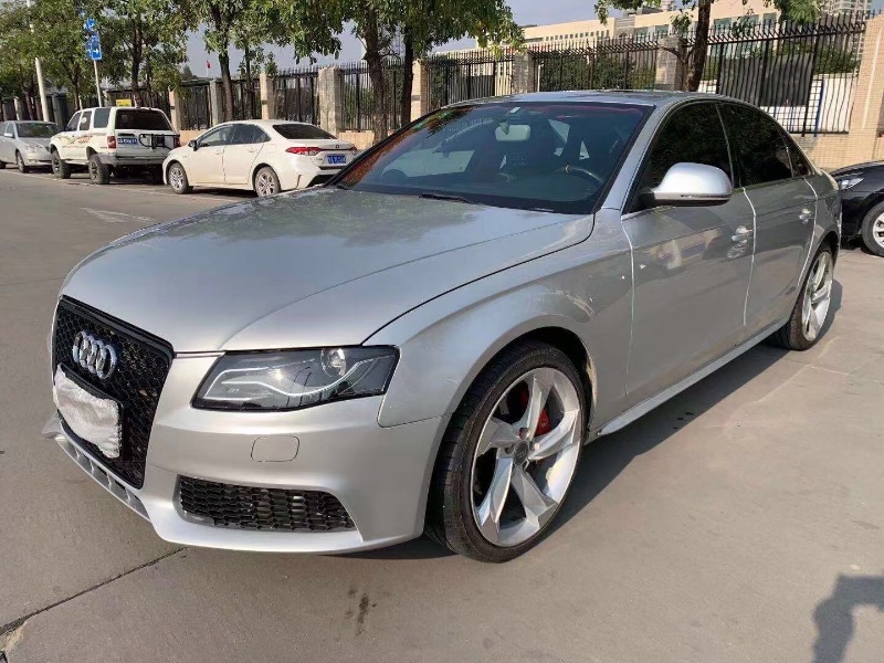 广州12年奥迪A4L4