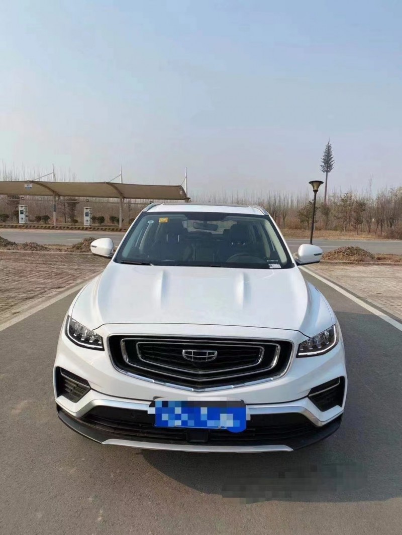 潍坊21年吉利博越1