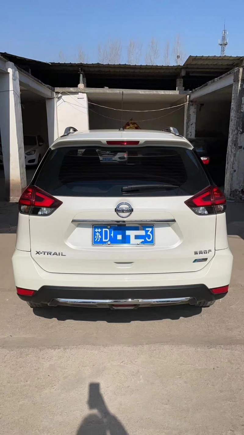 北京18年日产奇骏7