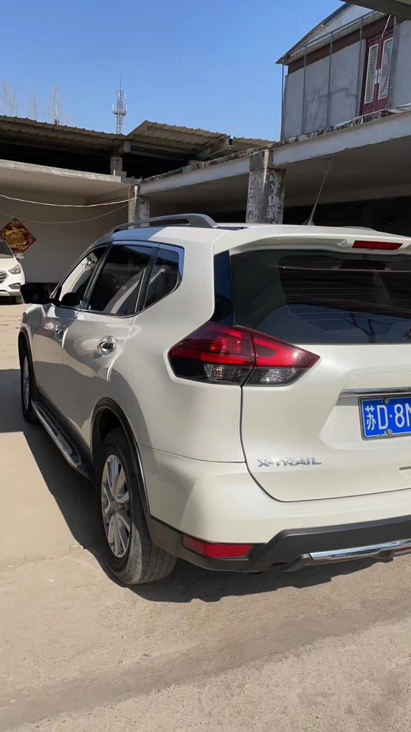 北京18年日产奇骏9