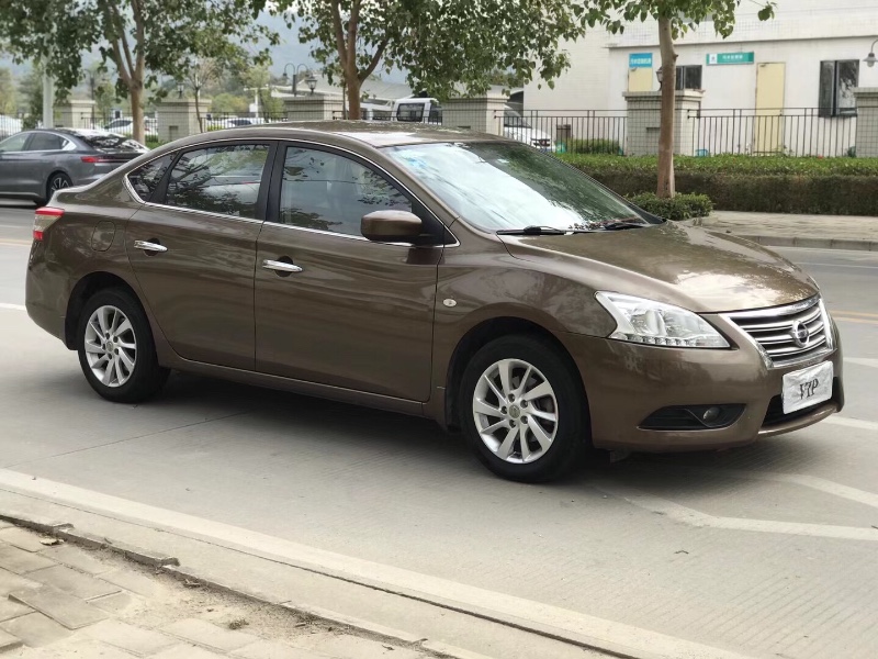 中山13年日产轩逸2