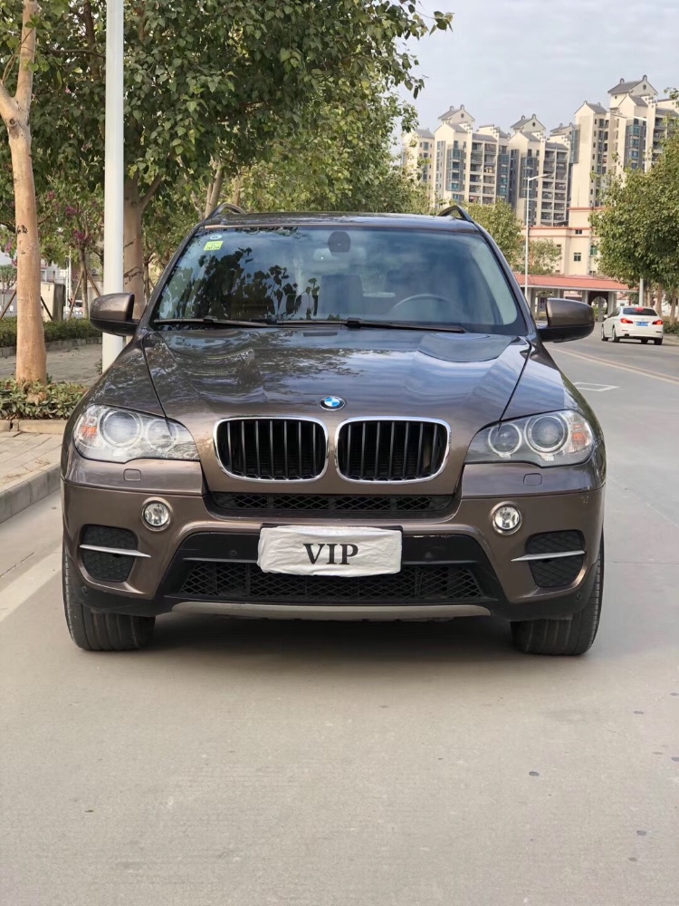 中山13年宝马X51