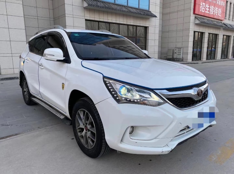 青岛17年比亚迪宋3