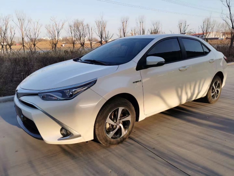 青岛18年丰田雷凌8