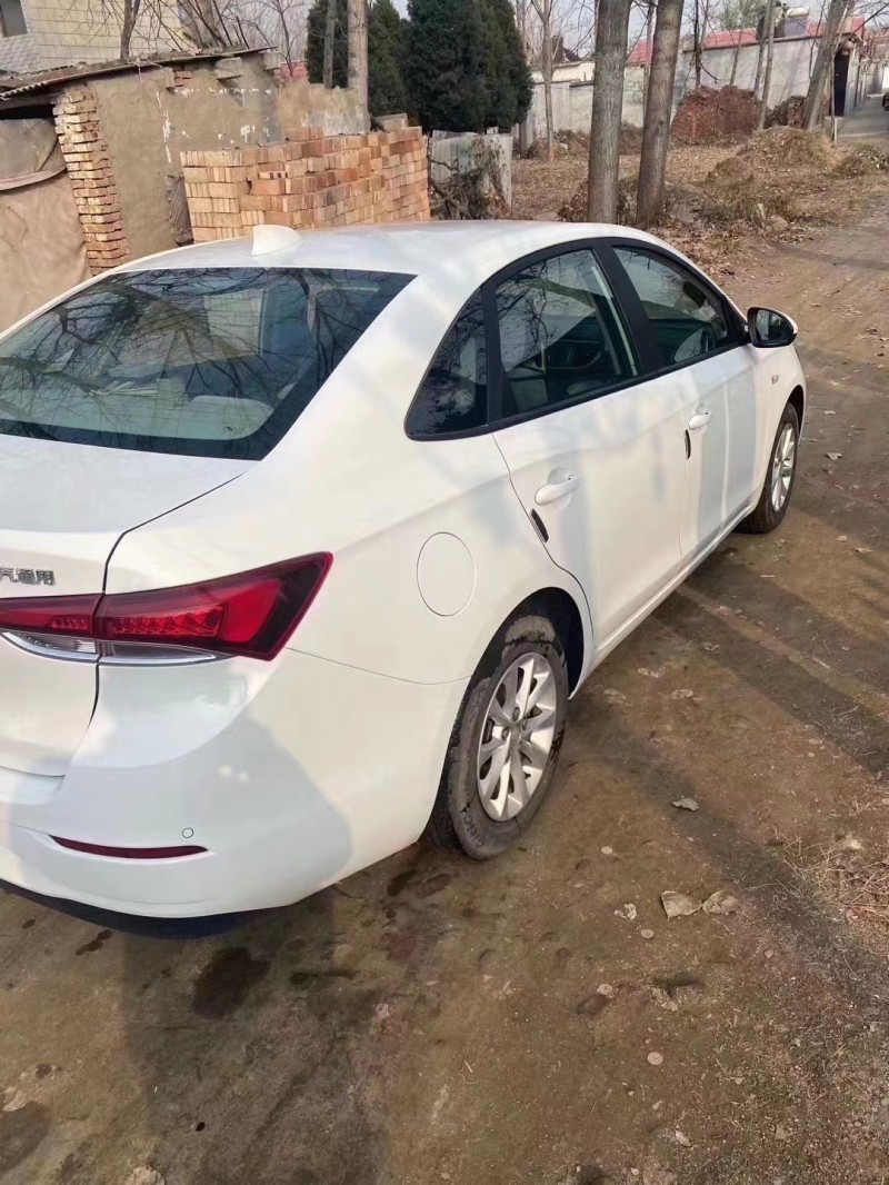 潍坊20年别克英朗7