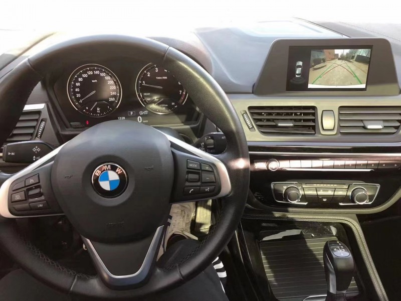 潍坊19年宝马1系3