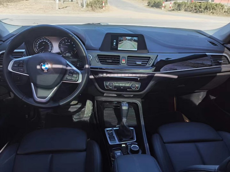 潍坊19年宝马1系5