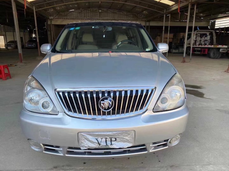 徐州16年别克GL81