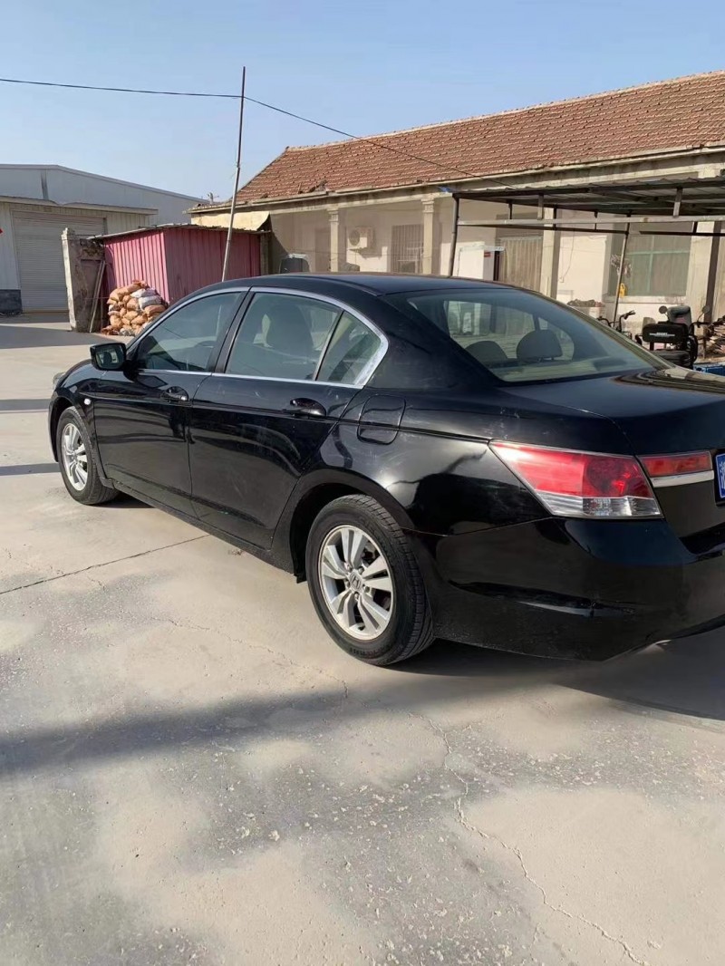 北京11年本田雅阁5