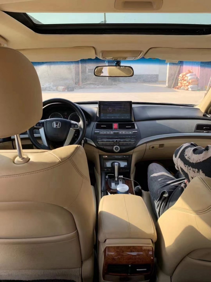北京11年本田雅阁8