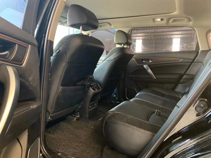 宿迁17年本田冠道5