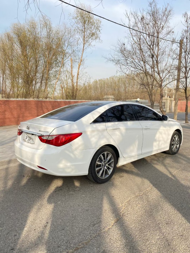 沈陽14年現代索納塔八5
