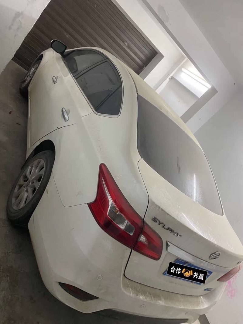 天津16年日產軒逸5