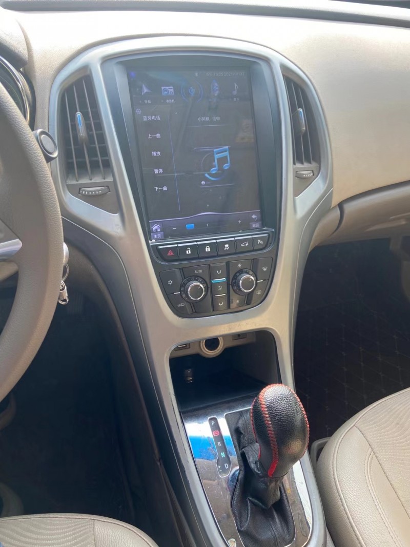 青岛14年别克英朗6