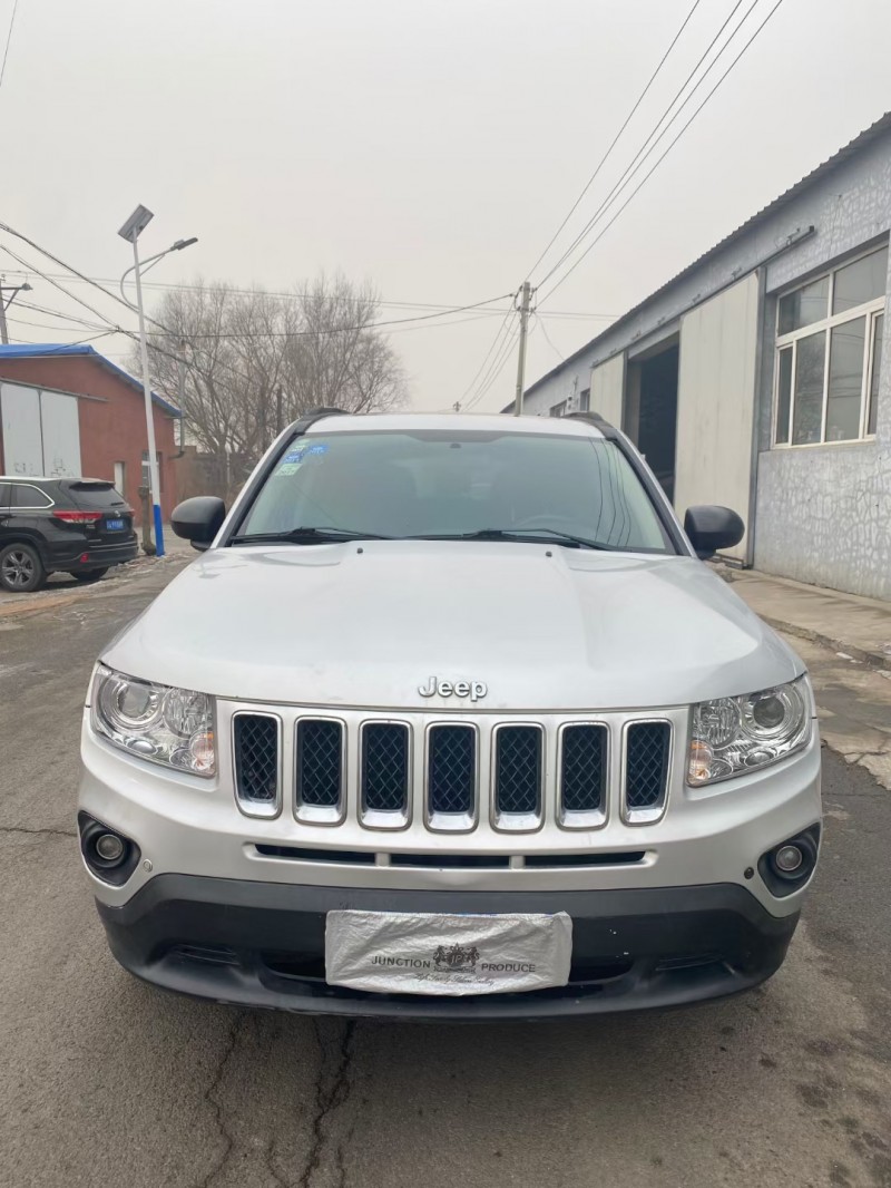 沈陽11年Jeep指南者1