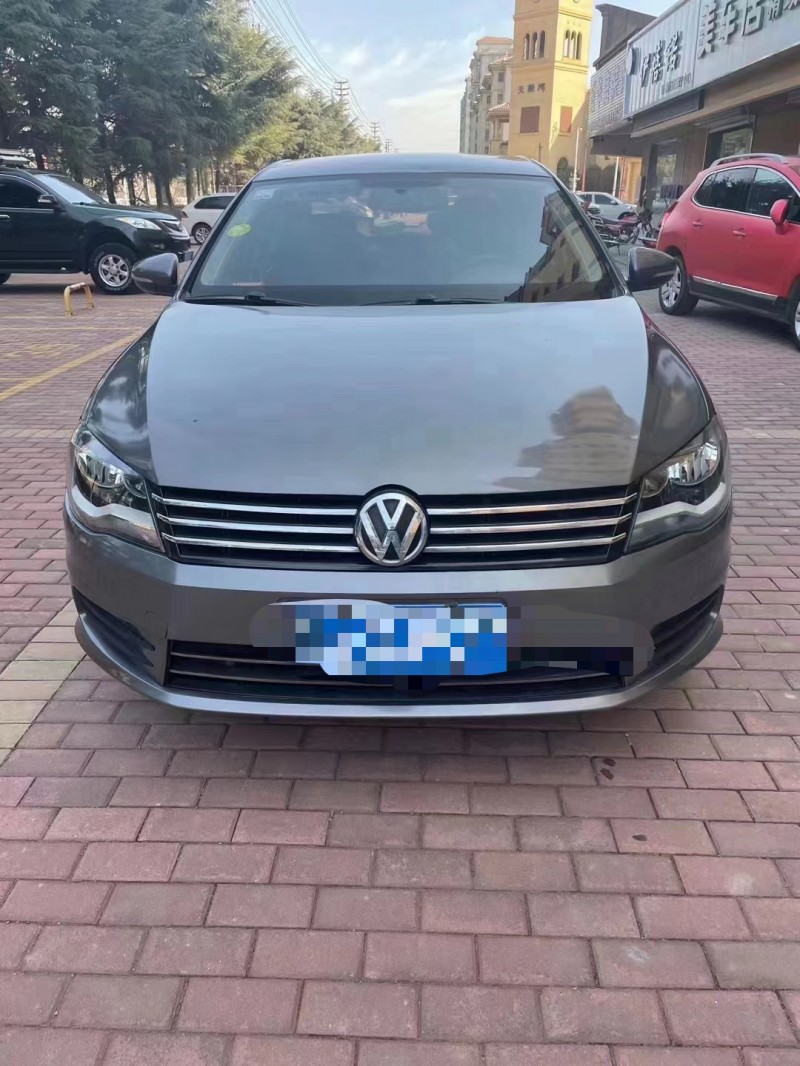 新鄉13年大眾寶來1