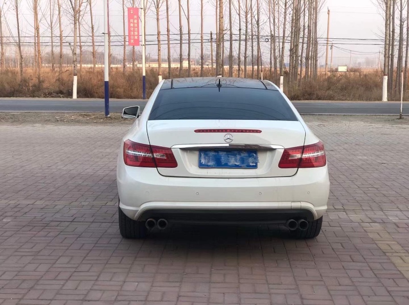衡水13年奔馳E8