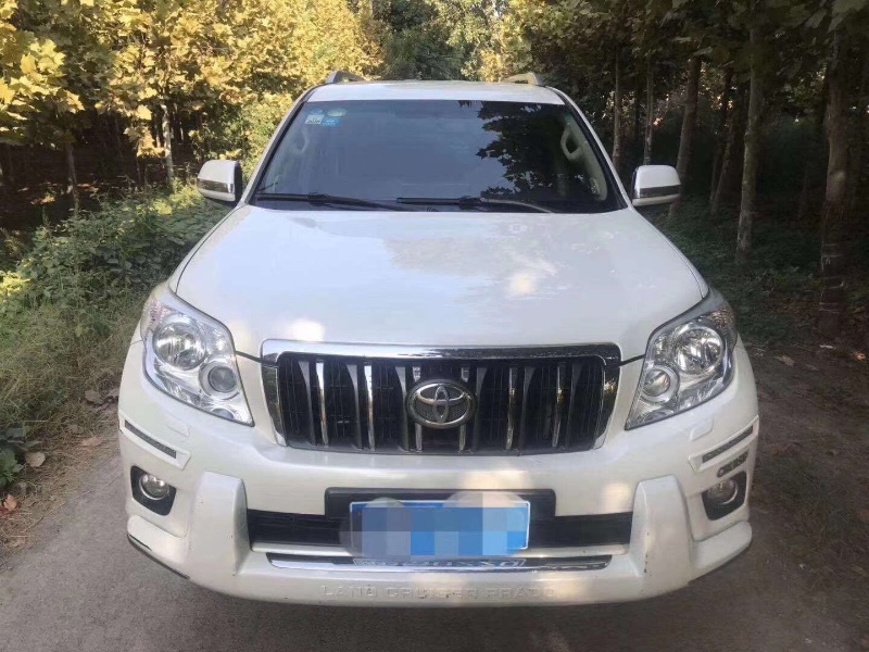 济南14年丰田普拉多1