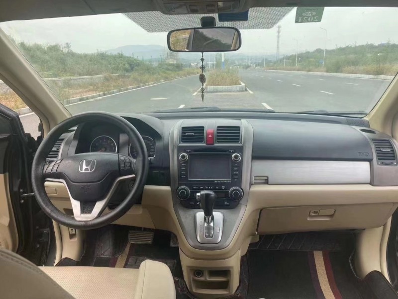 烟台11年本田CRV6