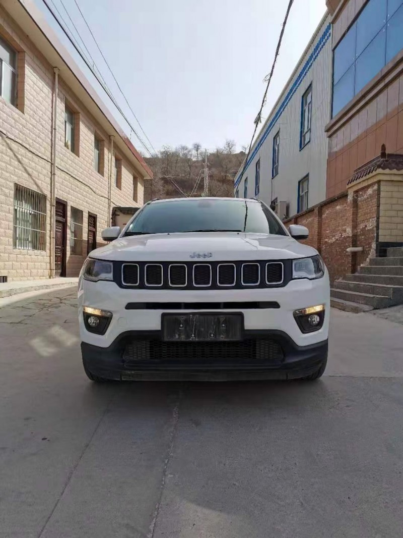 嘉峪關18年Jeep指南者1