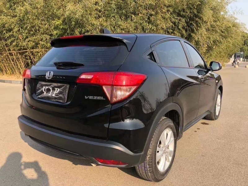 徐州17年本田缤智5