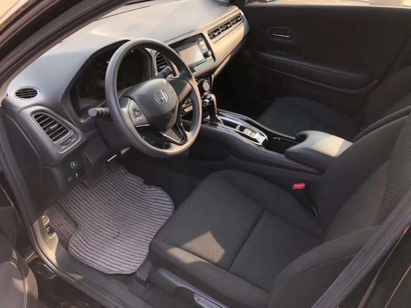 徐州17年本田缤智1