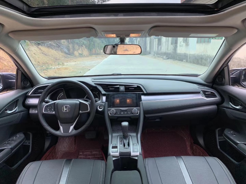 江门17年本田思域7