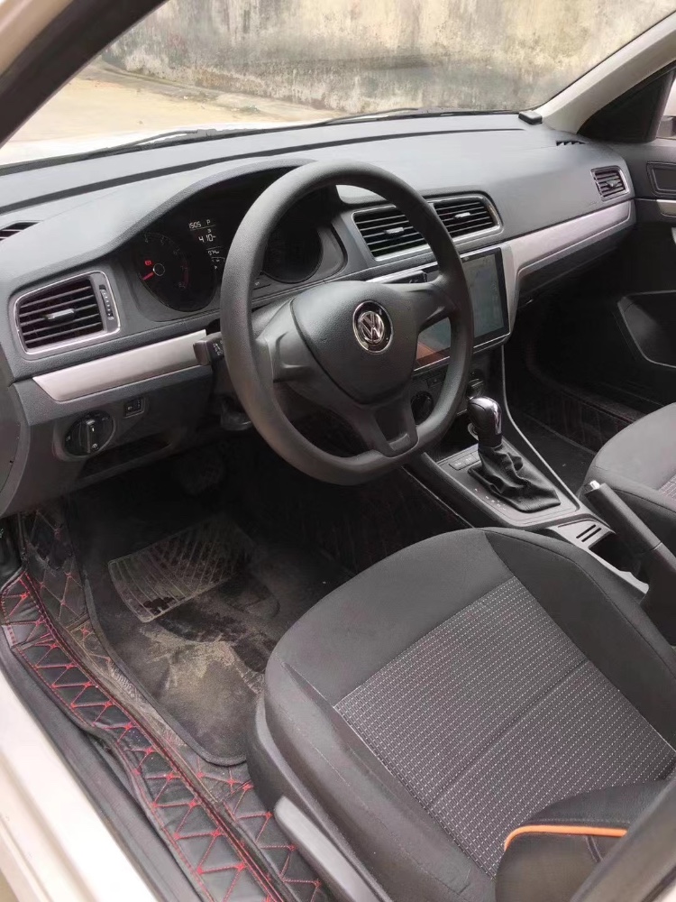 江门19年大众朗逸4