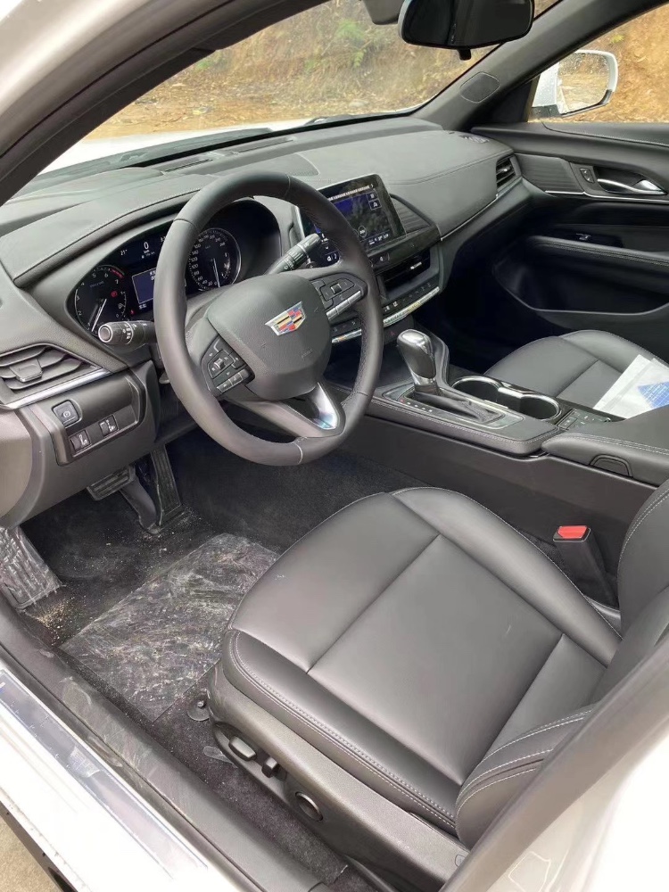 江门21年凯迪拉克CT44