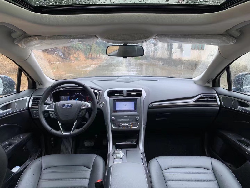 江门20年福特蒙迪欧6