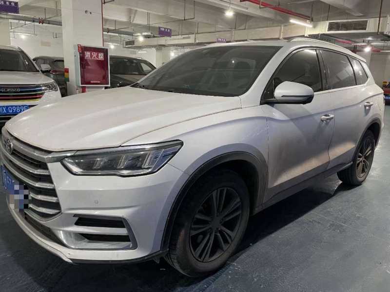 重庆19年比亚迪宋2