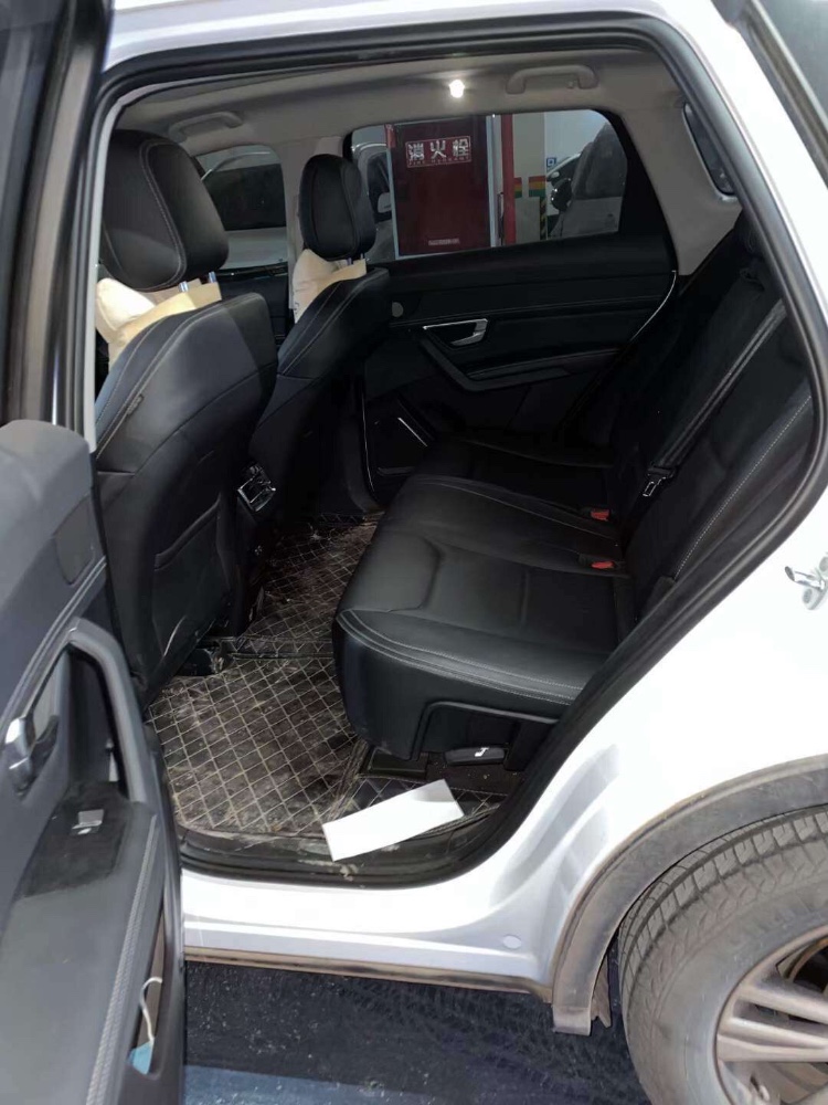 重庆19年比亚迪宋4