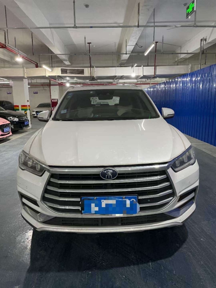 重庆19年比亚迪宋1