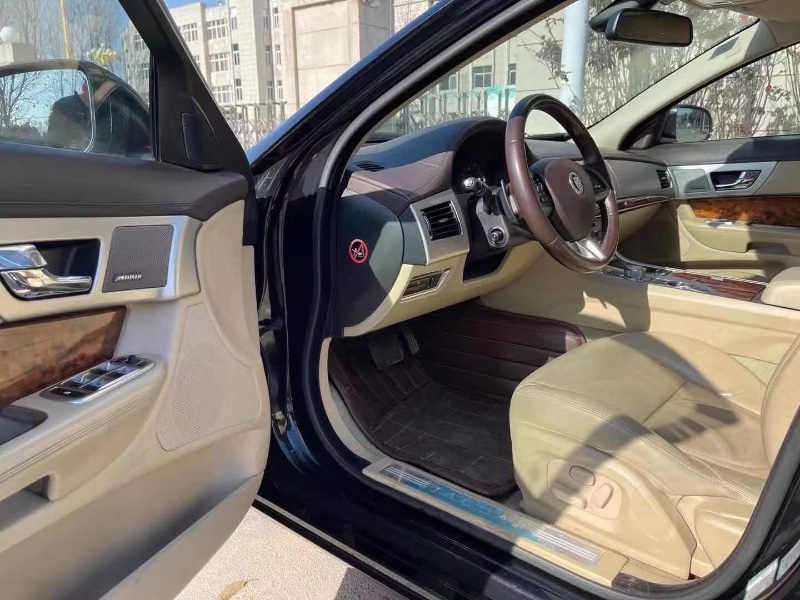 济南13年捷豹XF6