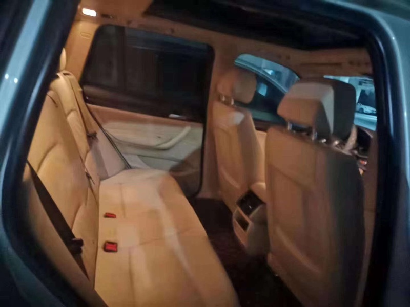 重庆14年宝马X32