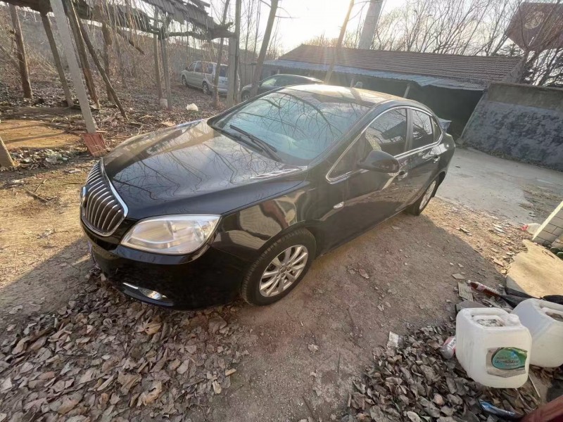 青岛14年别克英朗GT3