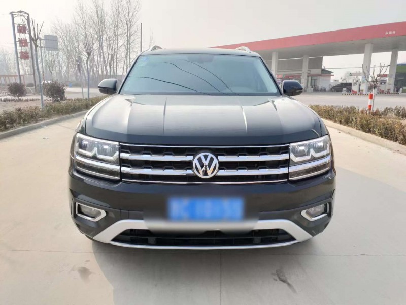 济南17年大众途昂7