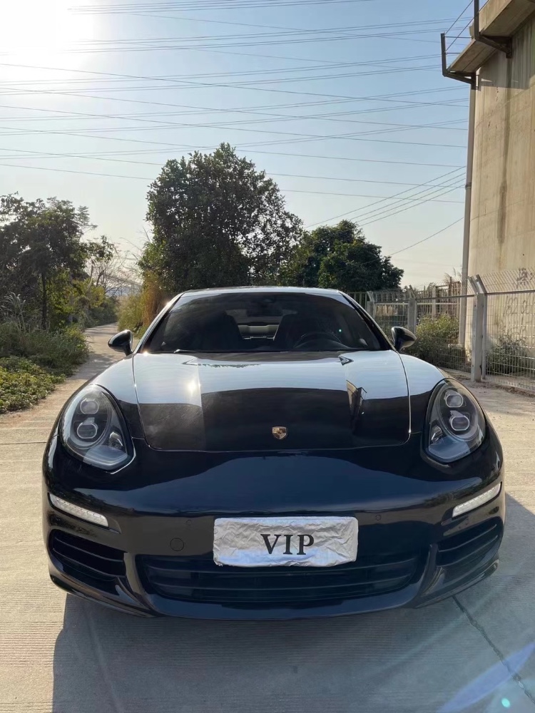 广州13年保时捷帕拉梅拉1