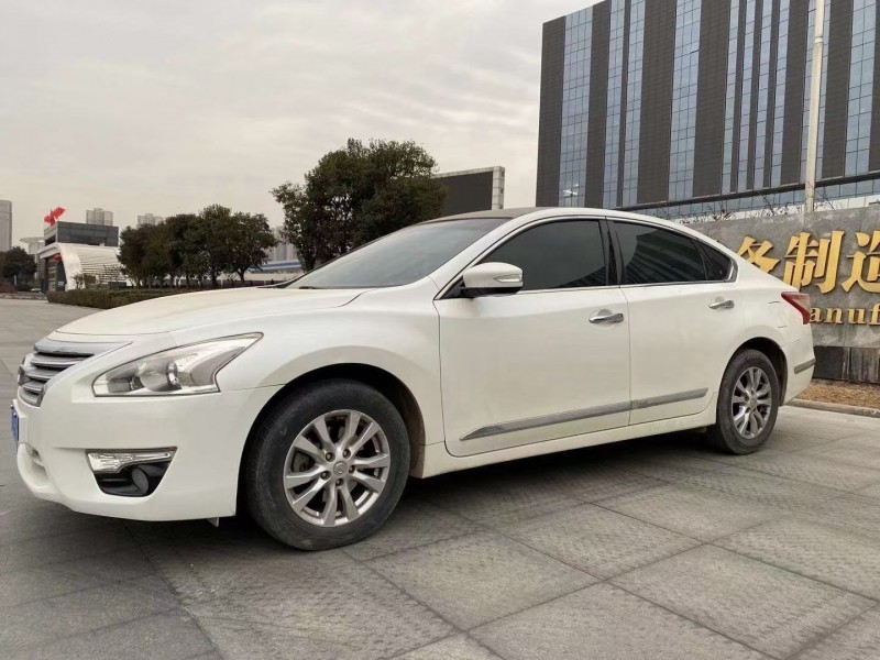咸陽13年日產天籟3
