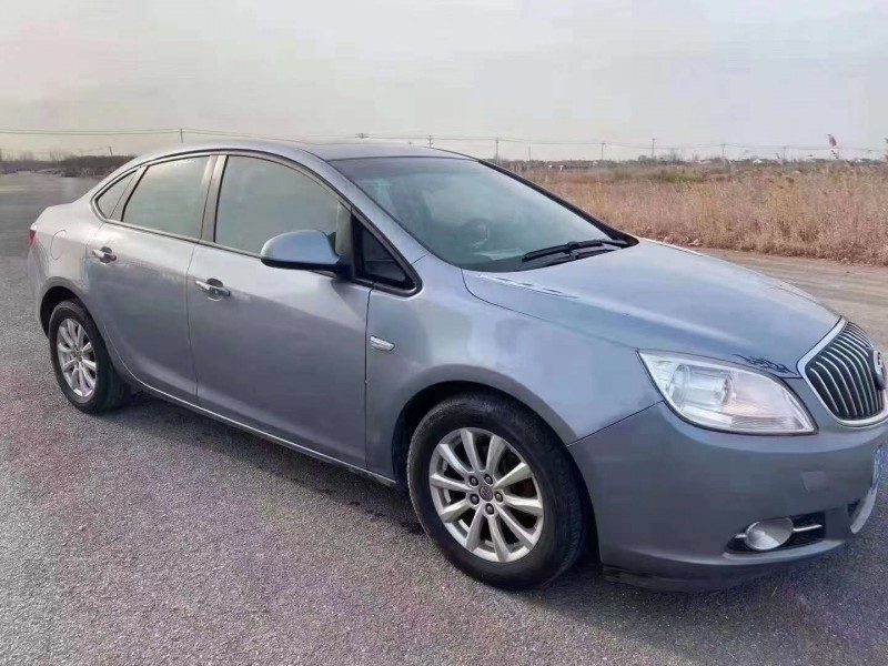 枣庄12年别克英朗GT3