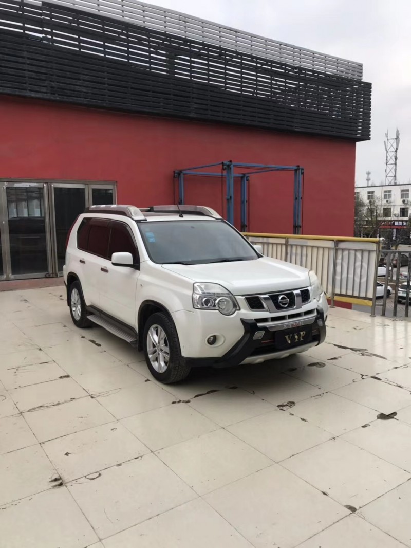 安陽12年日產奇駿3