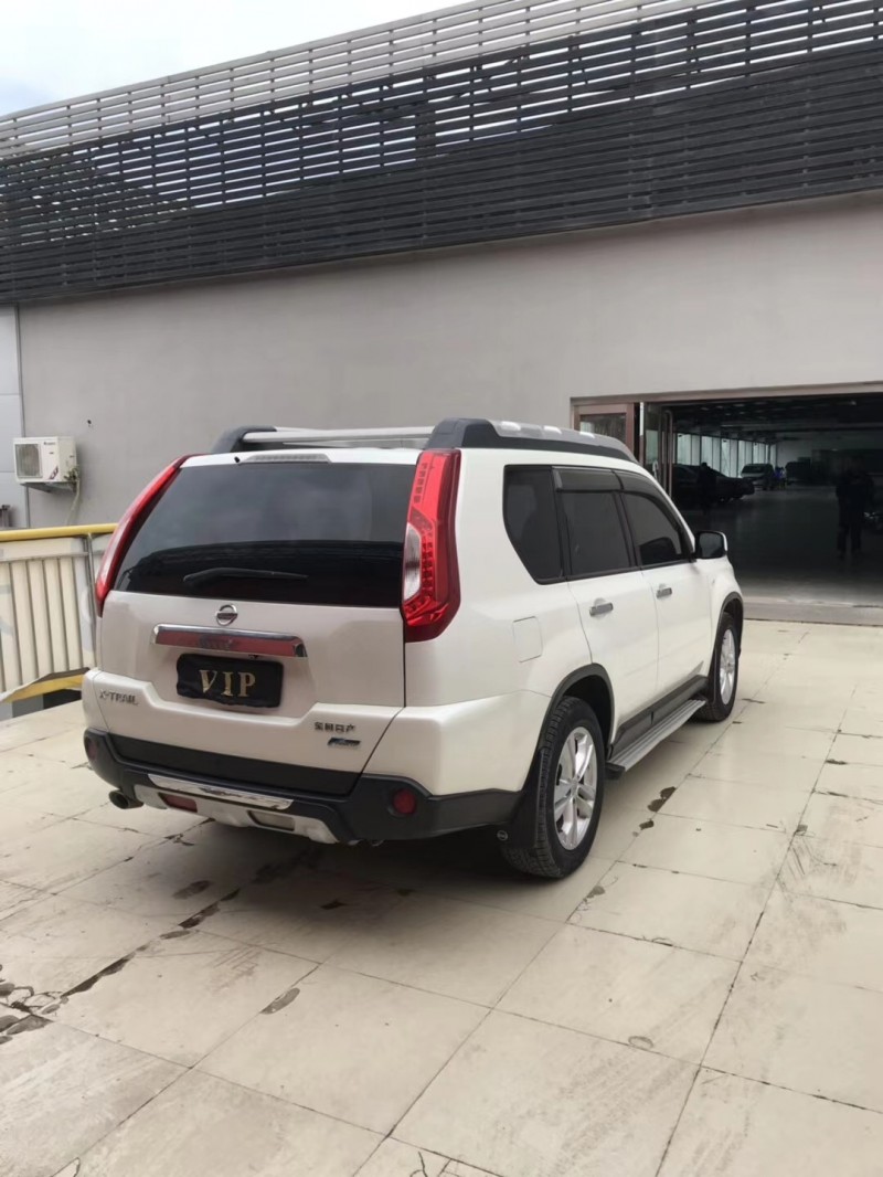 安陽12年日產奇駿6