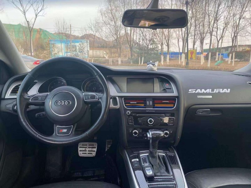 临沂14年奥迪A55