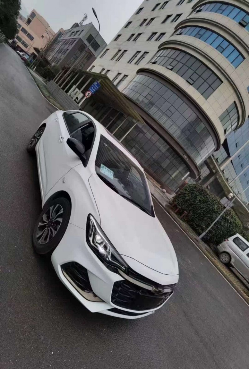 成都21年雪佛兰科鲁兹3