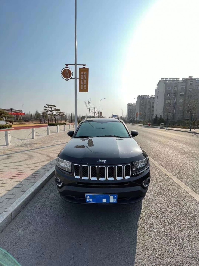東營16年Jeep指南者1