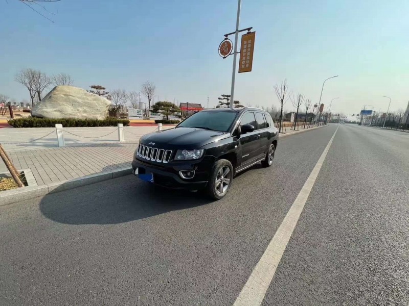 東營16年Jeep指南者3