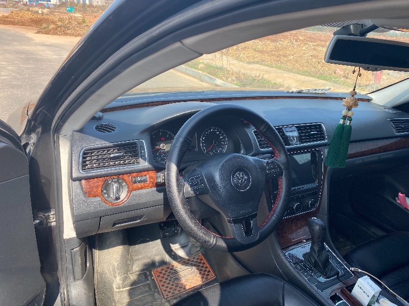 武汉13年大众帕萨特4