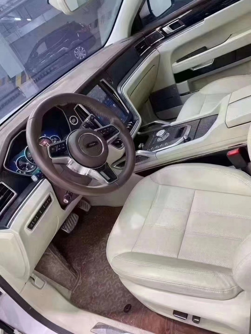 成都17年众泰T7006