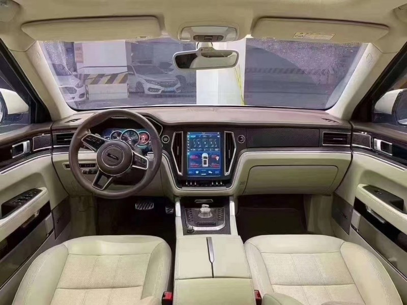 成都17年众泰T7004